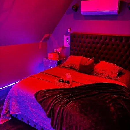 Magnifique Duplex Avec Jaccuzi, Sauna Et Cinema Room Privatif Fontenoy  Exterior photo