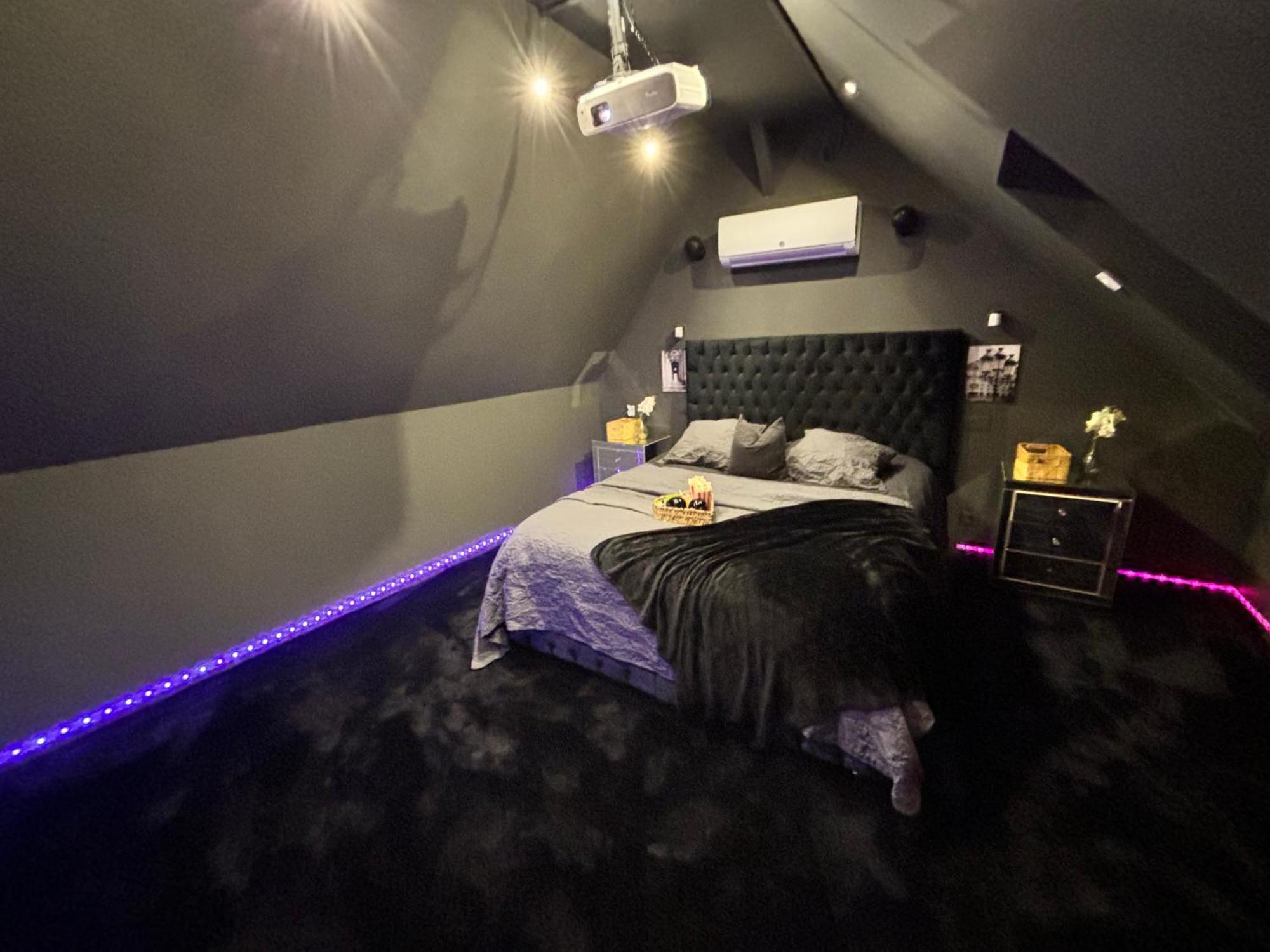 Magnifique Duplex Avec Jaccuzi, Sauna Et Cinema Privatif Appartement Fontenoy (Aisne)